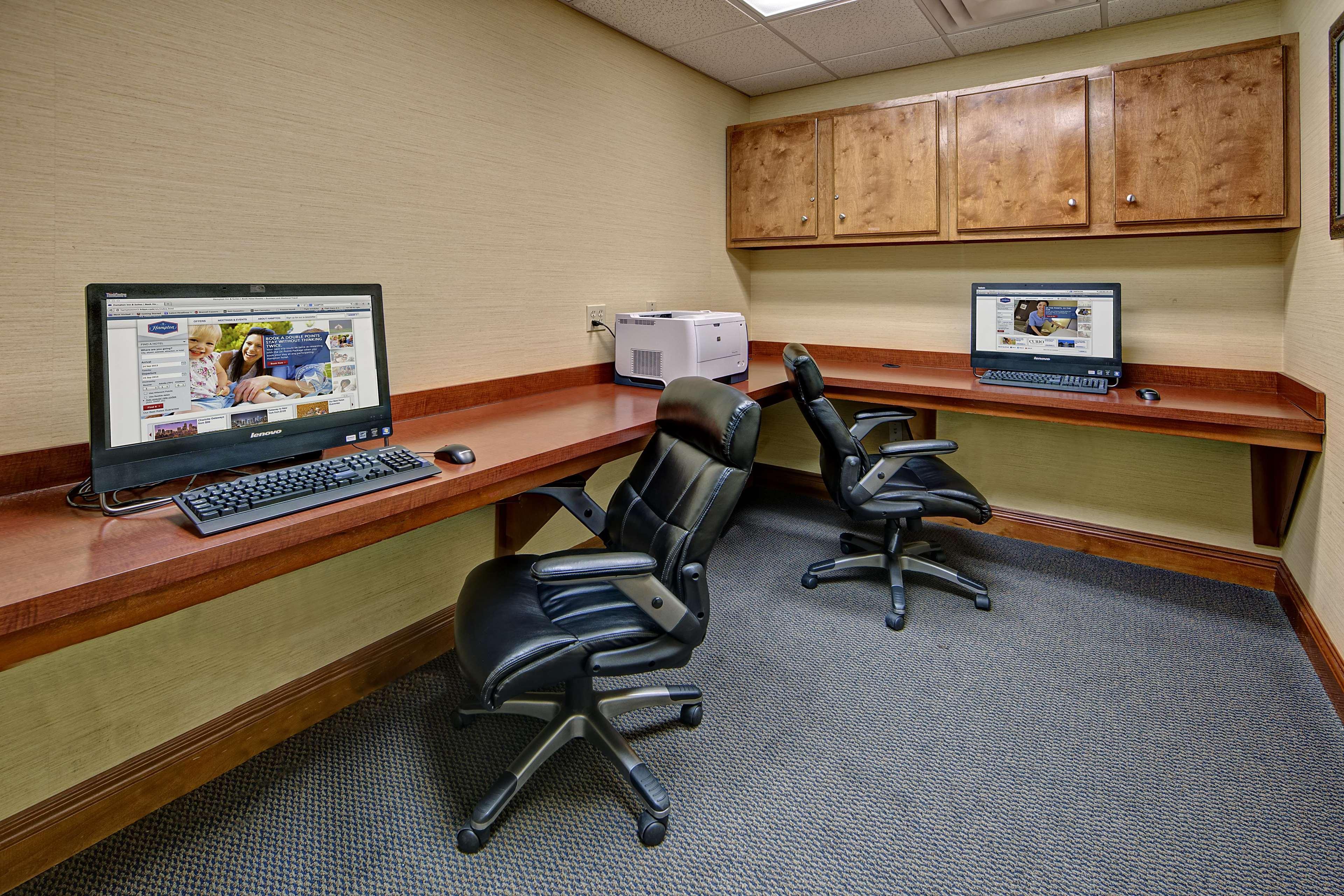 Hampton Inn Quincy Exteriör bild