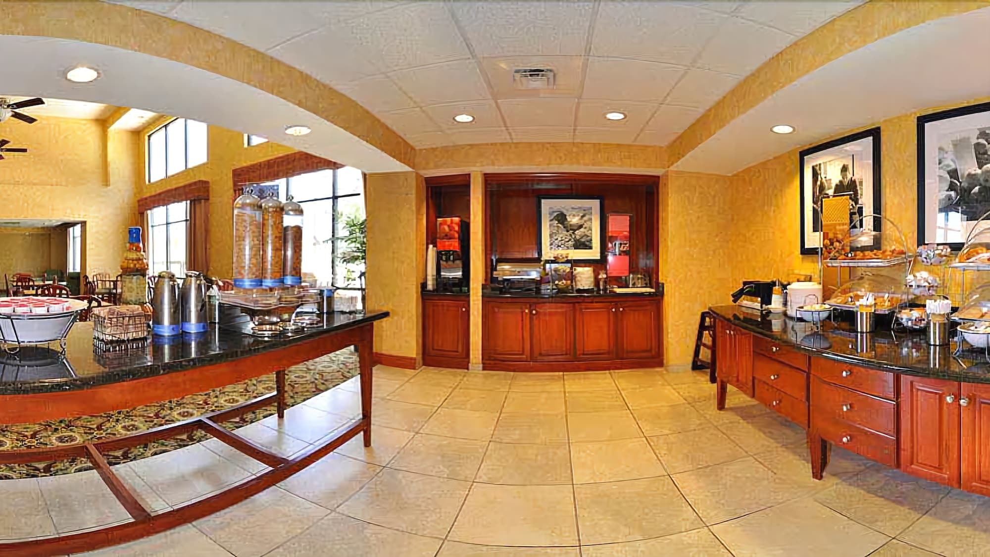 Hampton Inn Quincy Exteriör bild